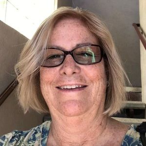 Meet your Posher, Cyndi